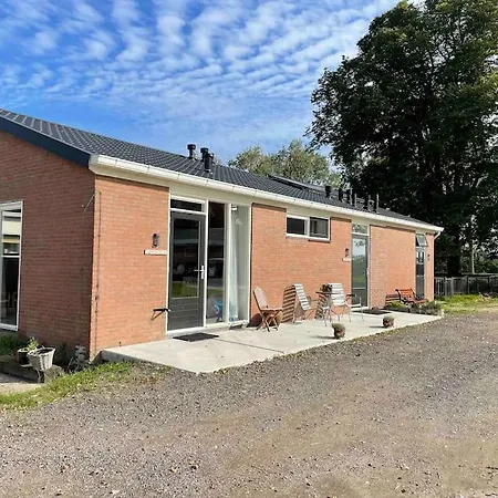 Groepsaccommodatie Op Natuurboerderij Huize Blokland * Hem