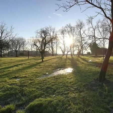 Дом отдыха Groepsaccommodatie Op Natuurboerderij Huize Blokland *
