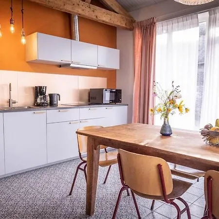 Groepsaccommodatie Op Natuurboerderij Huize Blokland Hem